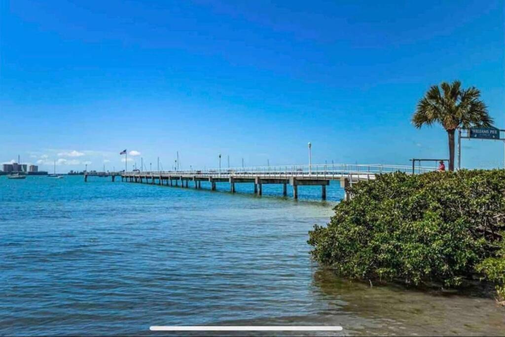 סיינט פיטרסברג In The Center Of Gulfport, Min Away From The Beach! מראה חיצוני תמונה